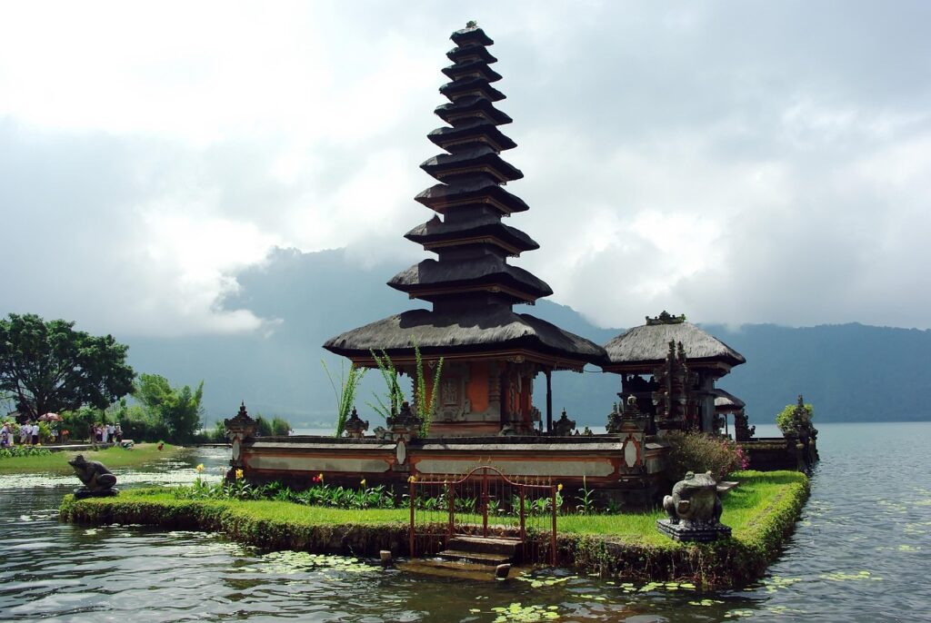indonesia, bali, ulun danu, lake bratan, temple, religion, religious, indonesia, bali, bali, bali, bali, bali