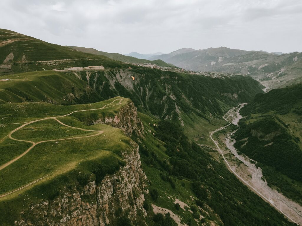 Explore the breathtaking cliffs and valleys of the Mtskheta-Mtianeti region in Georgia.